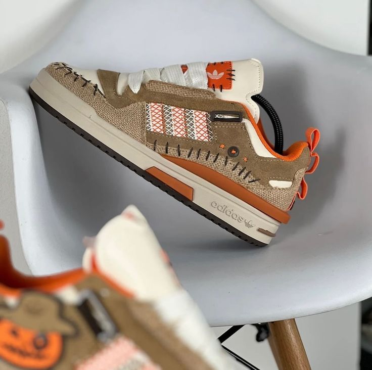 ADIDAS FORUM MOD LOW JACK O'LANTERN